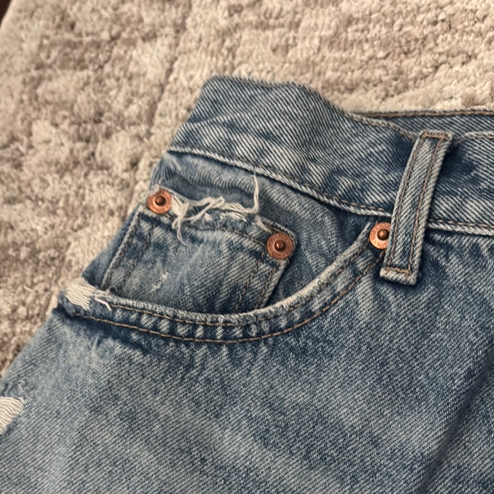 Zara Distressed Blue Jean Shorts - Picture 2 of 15